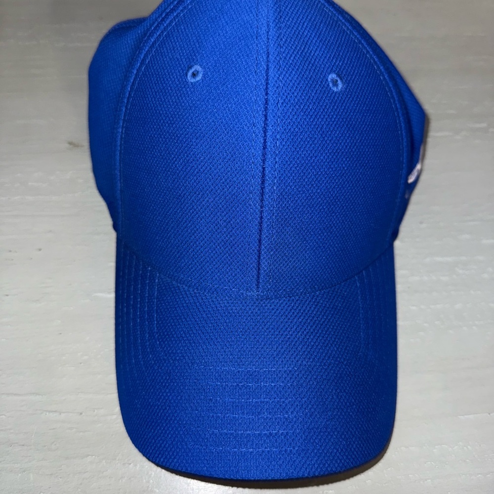 Under Armour Blue Baseball Cap Structured Design
